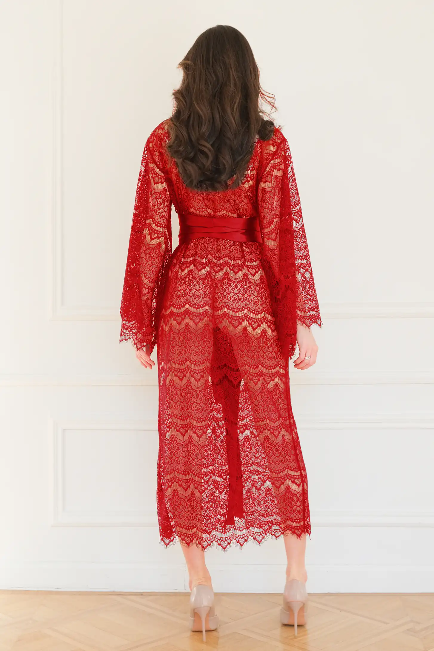 red lace robe